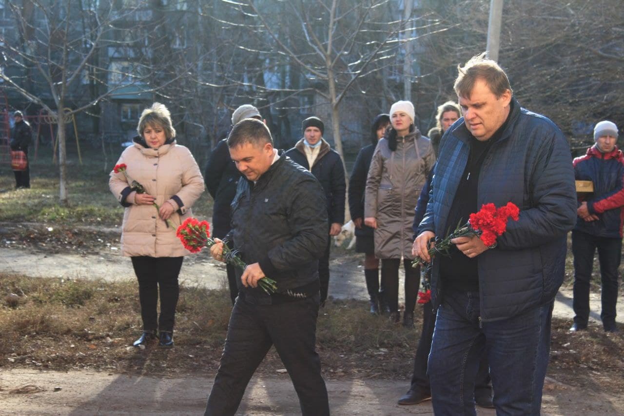 В Горловке почтили память погибших | Официальный сайт ДНР